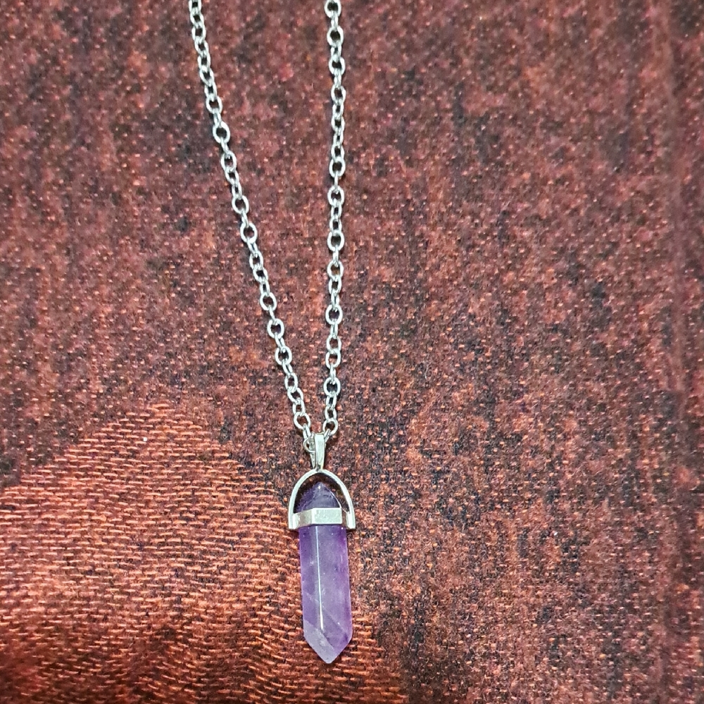Silver Amethyst Pendant Necklace